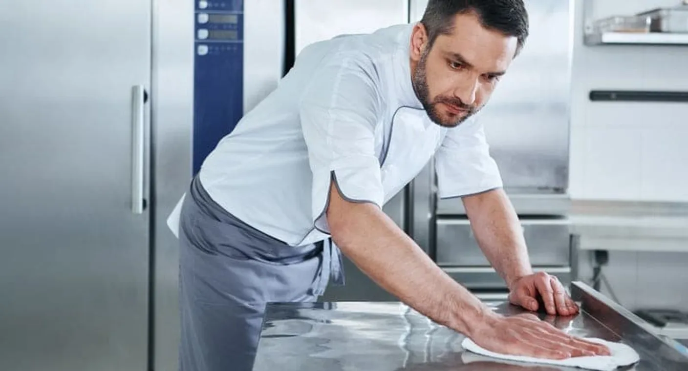 Limpiar Plancha de Cocina Profesional: Consejos y Trucos