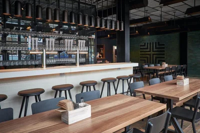 Operaciones básicas de restaurantes y bares: guía completa